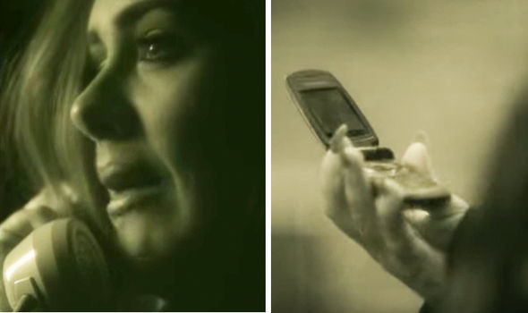 Adele-on-an-old-phone-in-the-Hello-video-381554.jpg